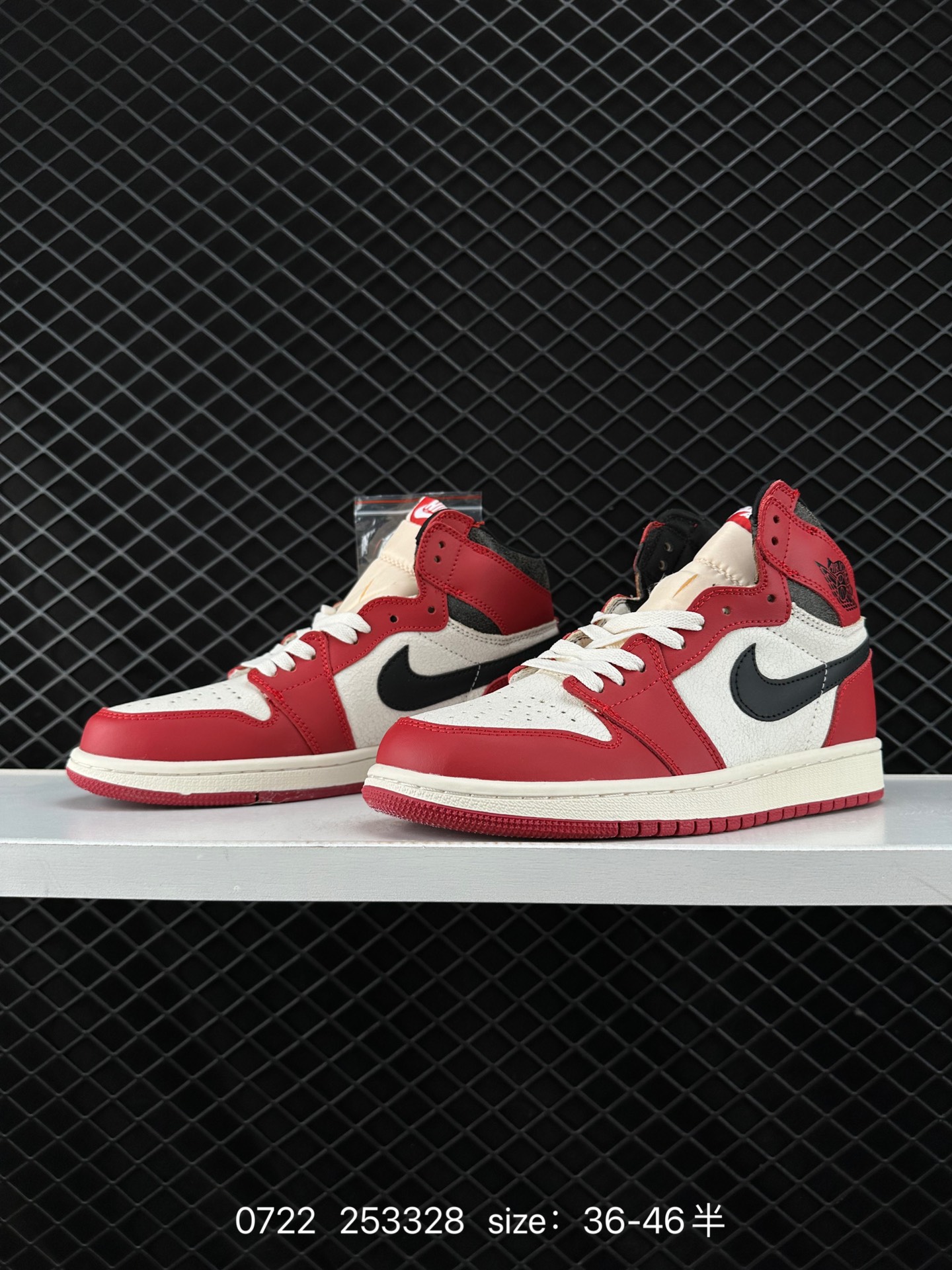 Air Jordan 1 Retro High OG”The Ten/Chicago“